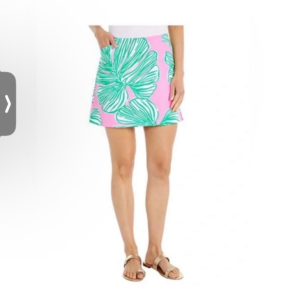 Marigold Skort in Who Let the Fronds Out print
